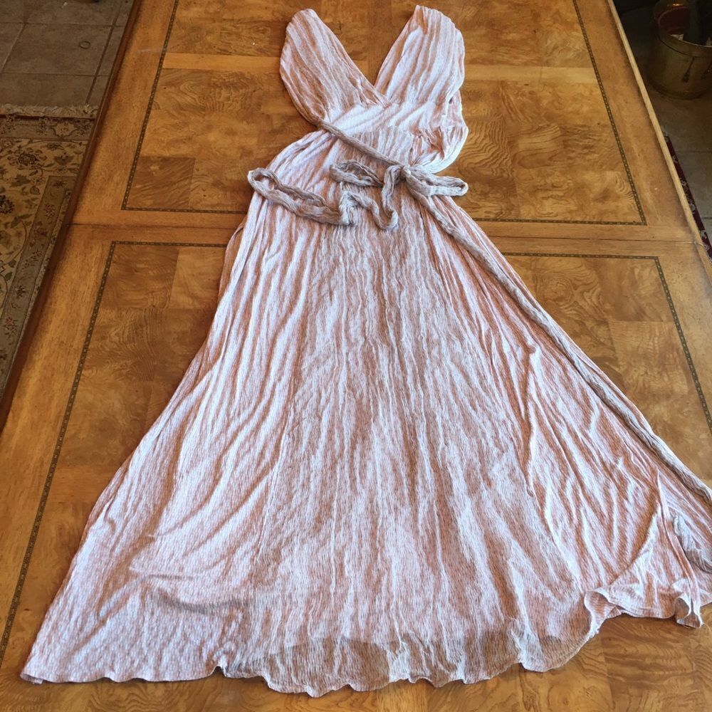 VICTORIA’S SECRET Soft Knit Maxi Dress